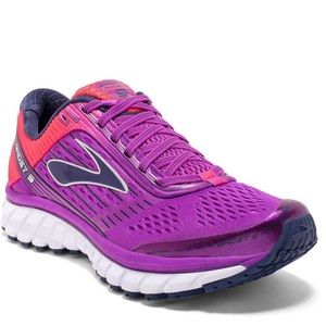 Brooks Ghost 9 purple tennis shoes size 7.5